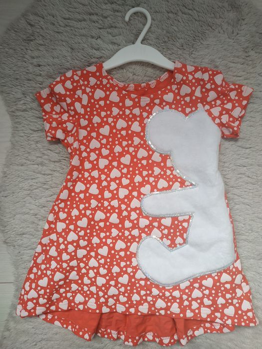 Nowa sukienka/tunika/krótki r./czerwona/serca/walentynki/miś/r.98/104