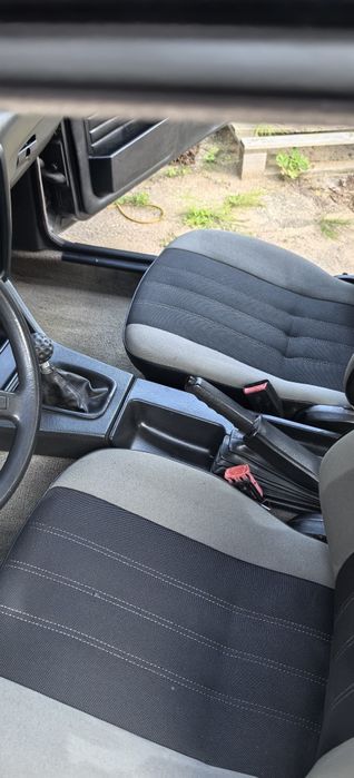E30 Coupe auto w bdb stanie ZAMIANA