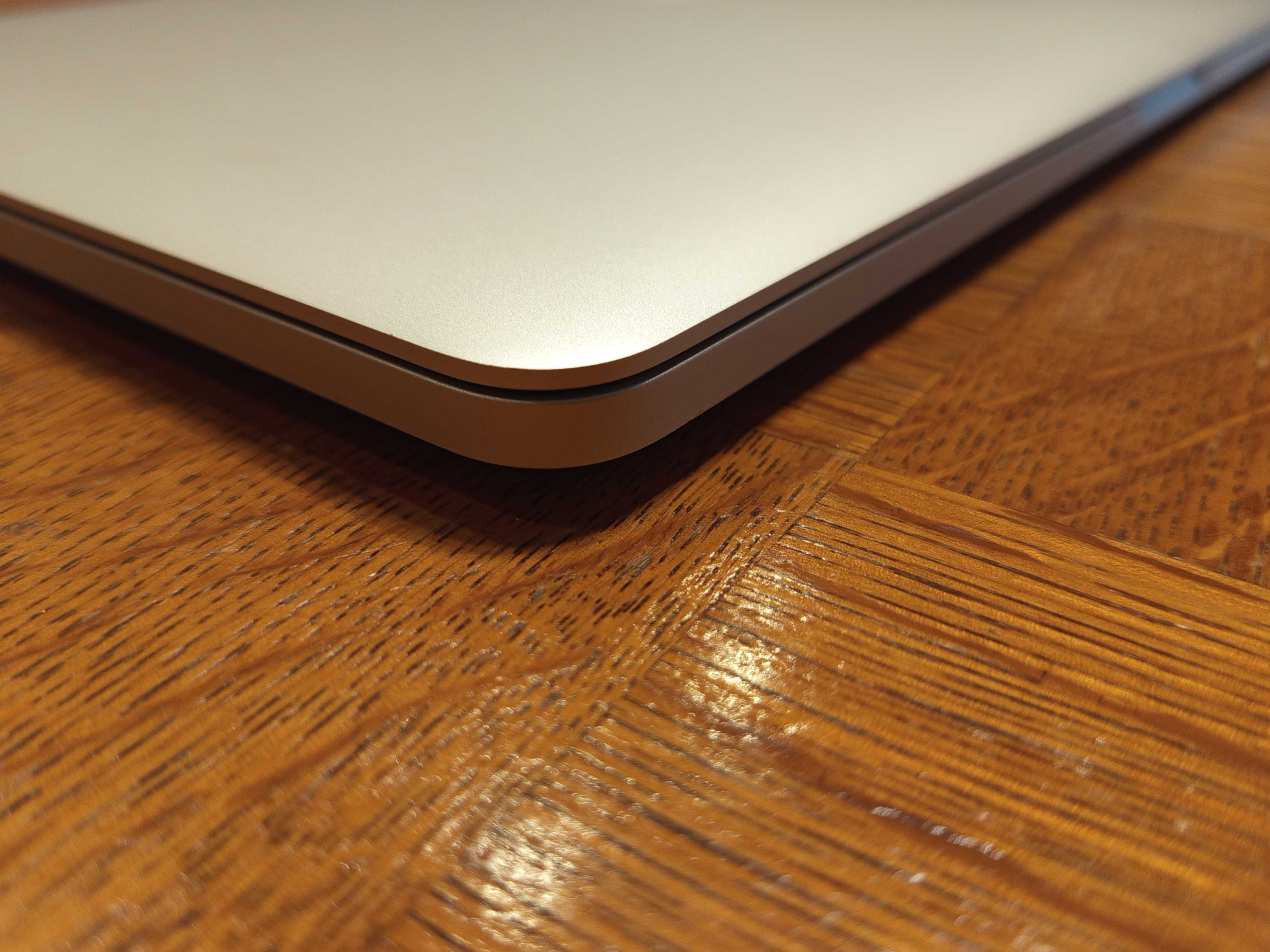 Macbook Pro 15 " Retina Mid 2012 Intel Core i7