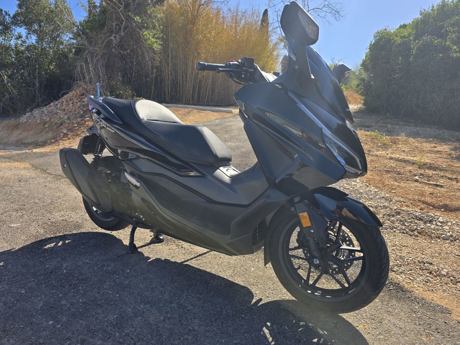 Honda forza 350 25