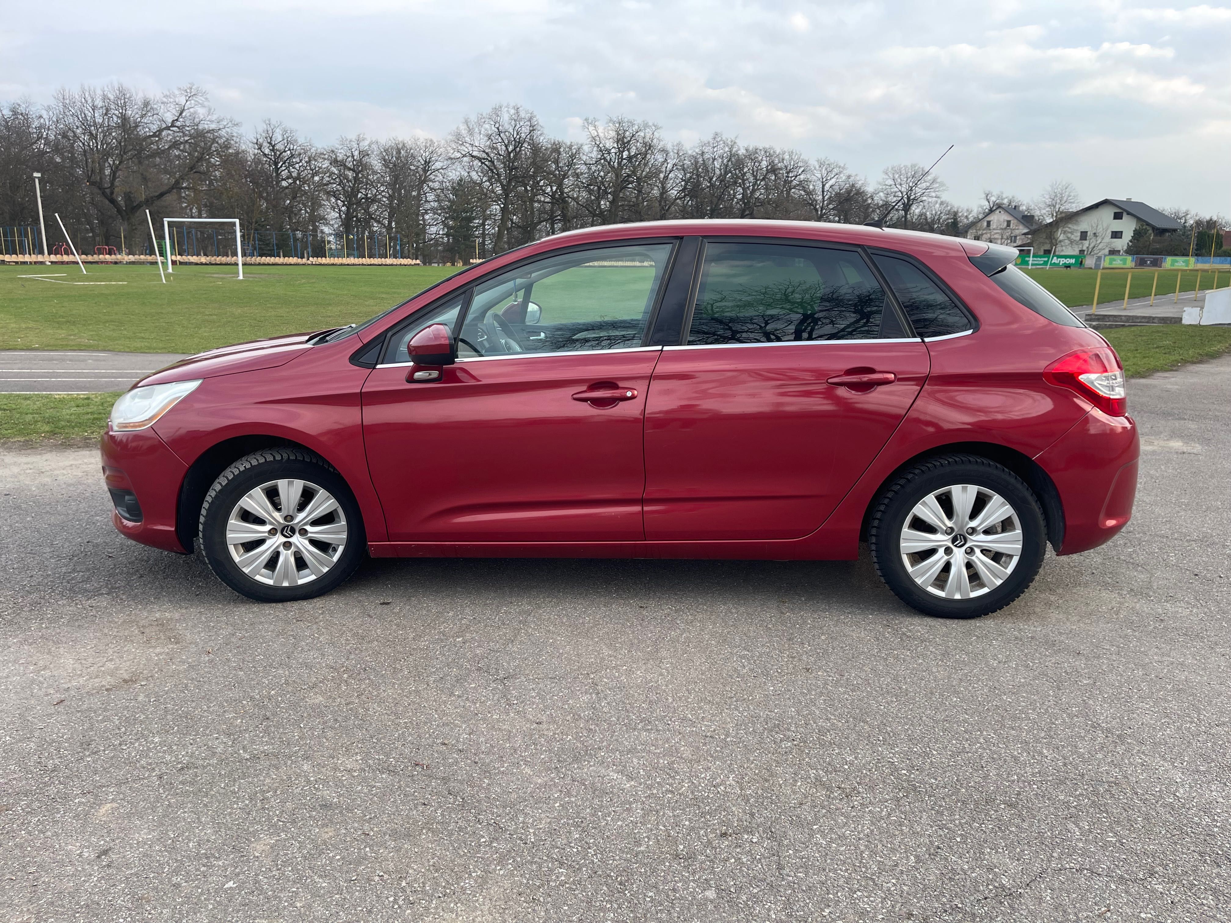 Продаю Citroën с4