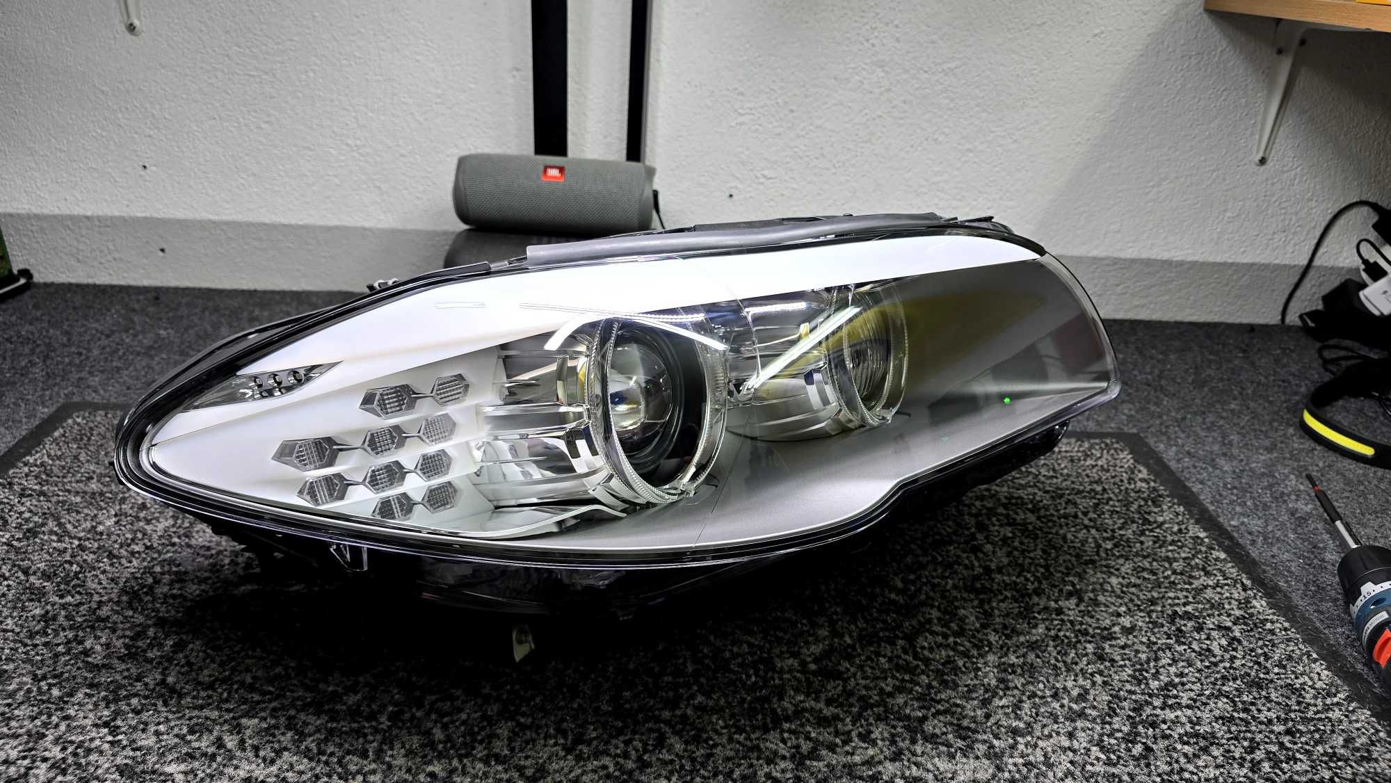 Farol Bmw Serie 5 F10/F11 Xenon Direcional