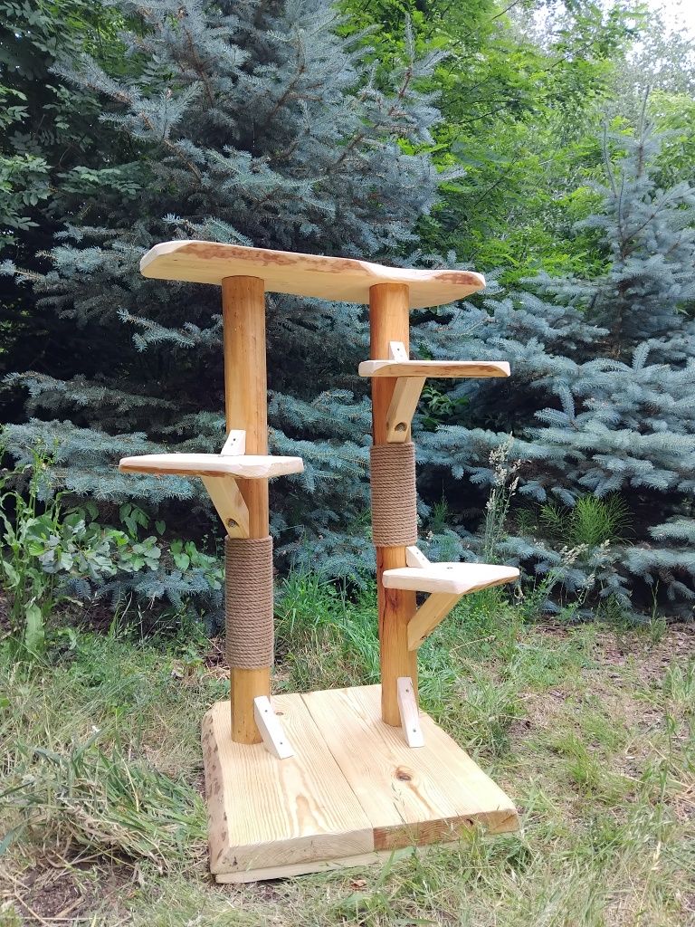 Stabilny drapak dla kota