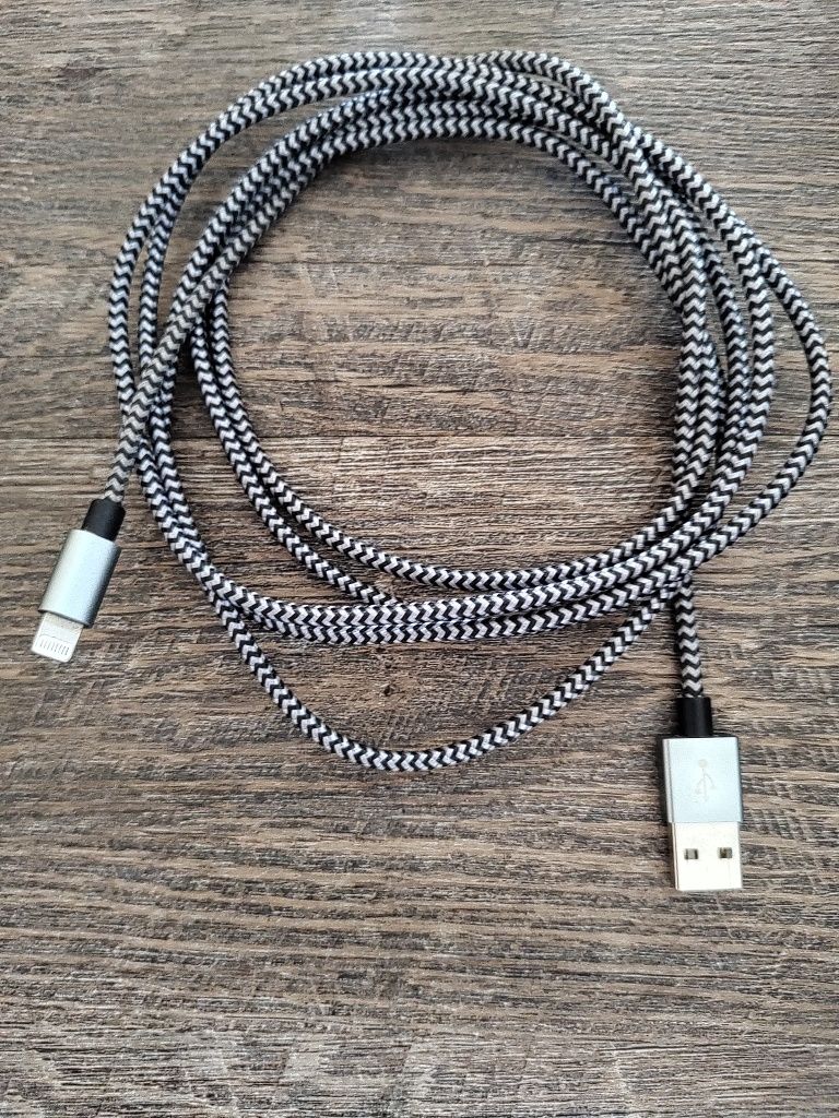 5 cabos iPhone (NOVOS)