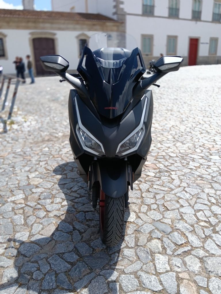 Honda forza 125 special edition