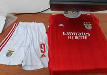 Conjunto amarelo SLB 22/23