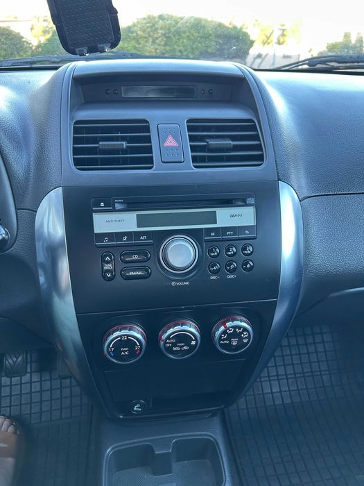 Fiat Sedici / 2 l  benzyna