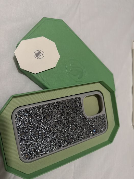 Capa iphone 16 Swarovski