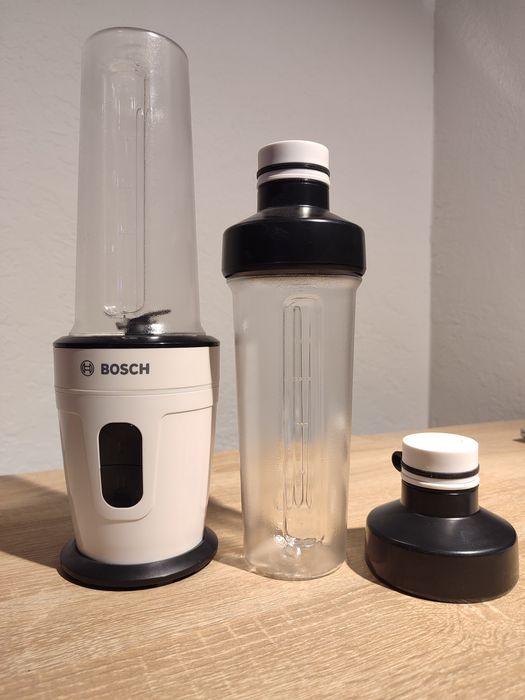 Фітнес-блендер Bosch MMBM401W
