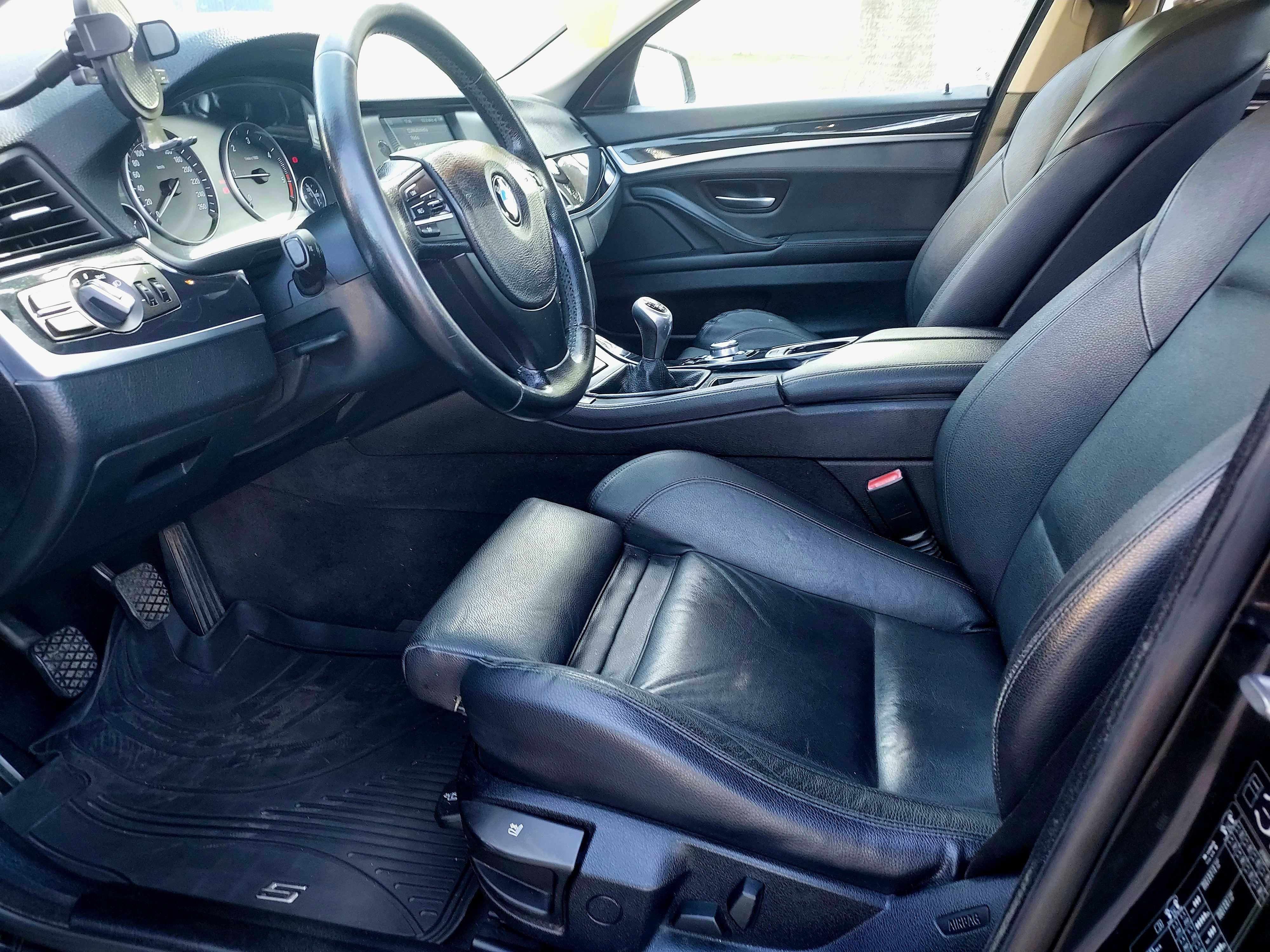 Vendo BMW 520 de 2010