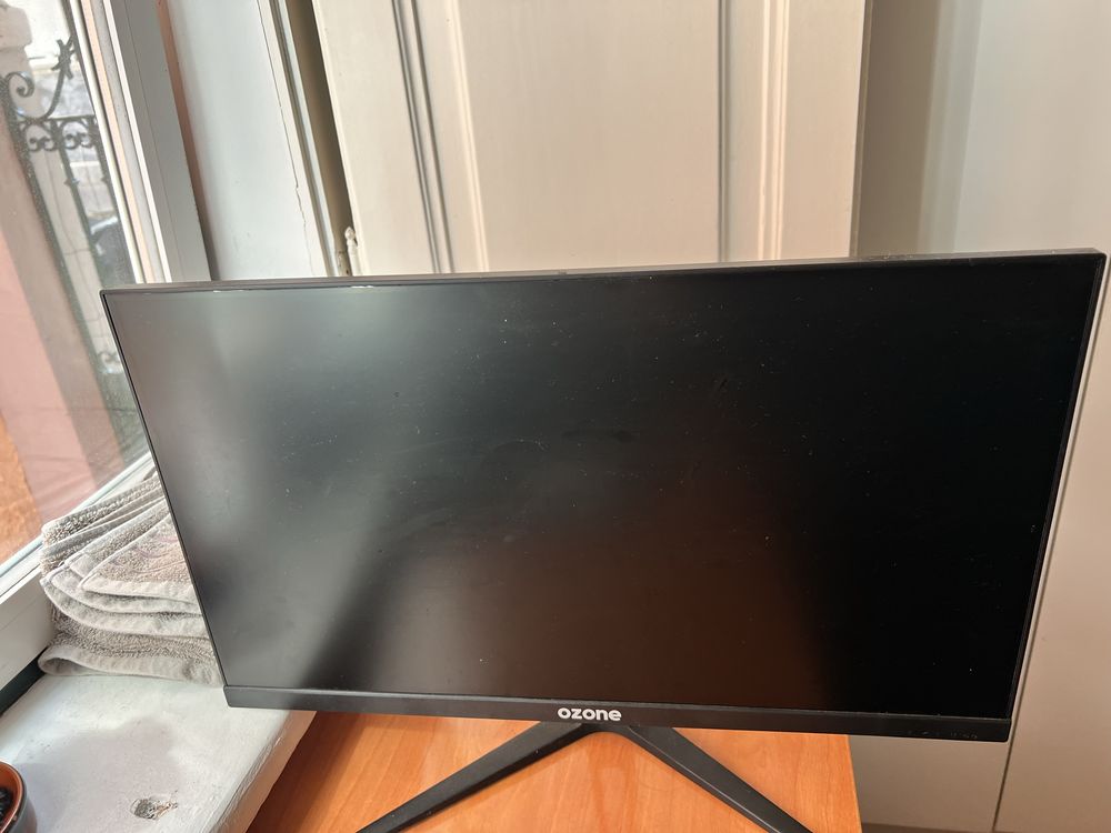 Monitor gamer ozone