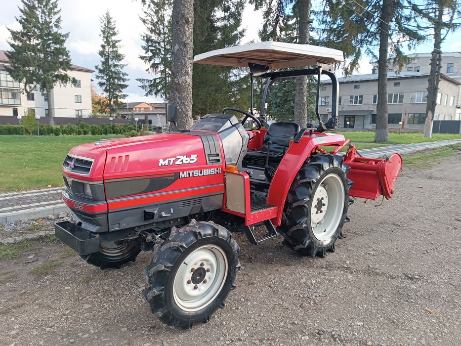 Японський мінітрактор.Трактор  Міцубісі МТ265.