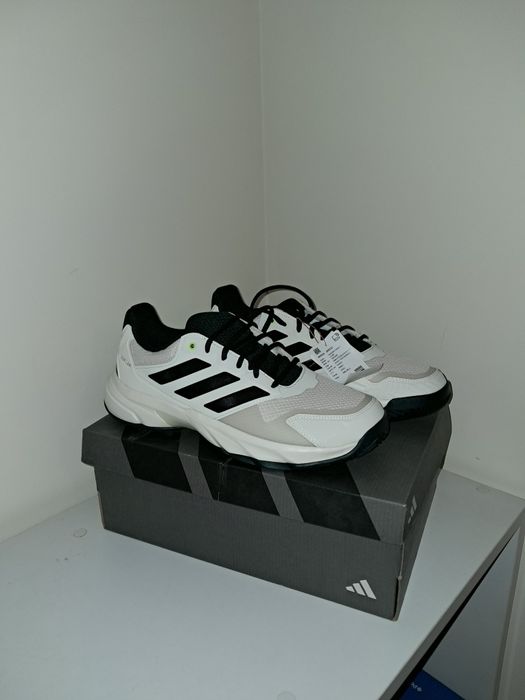 Sapatilhas de Ténis para terra batida Adidas Court Jam