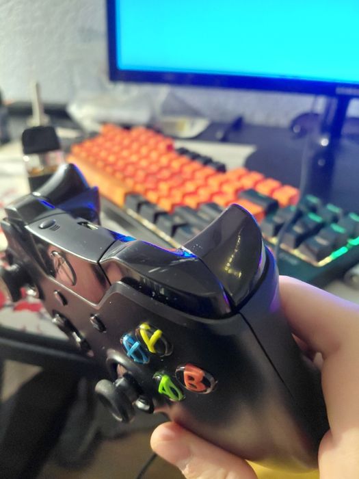 Джойстик Xbox one