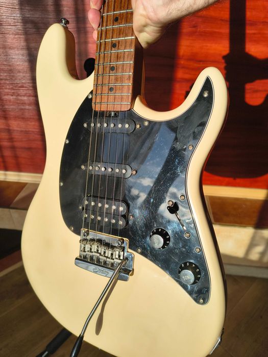 Sterling by Music Man CT50 HSS VC - stan igła