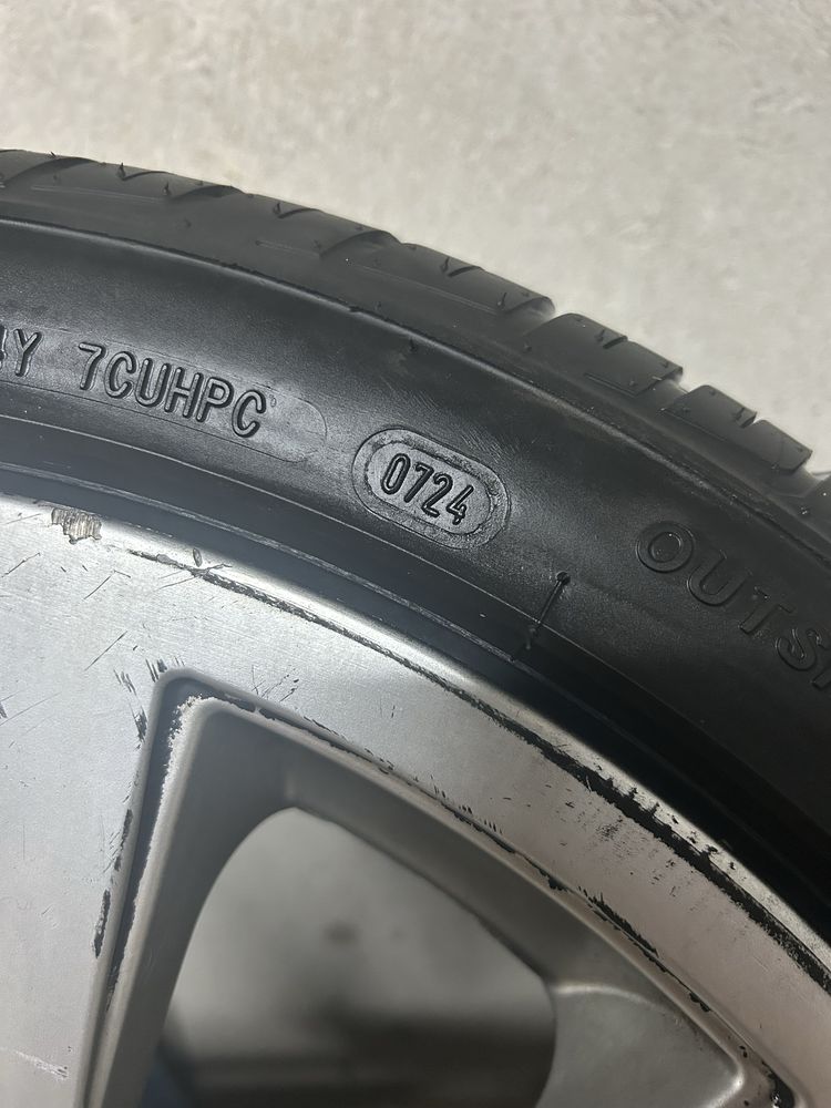 Opony nowe z felgami 18