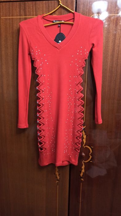 Продам платье стрейчивое 42-44