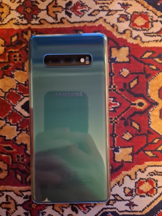 Samsung Galaxy S10+