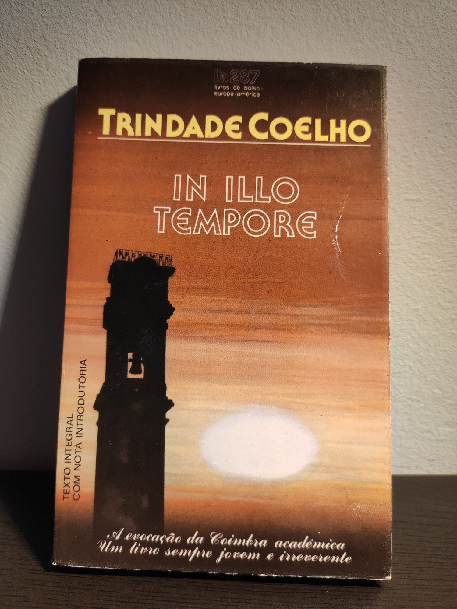 Livro de Trindade Coelho - In illio Tempore