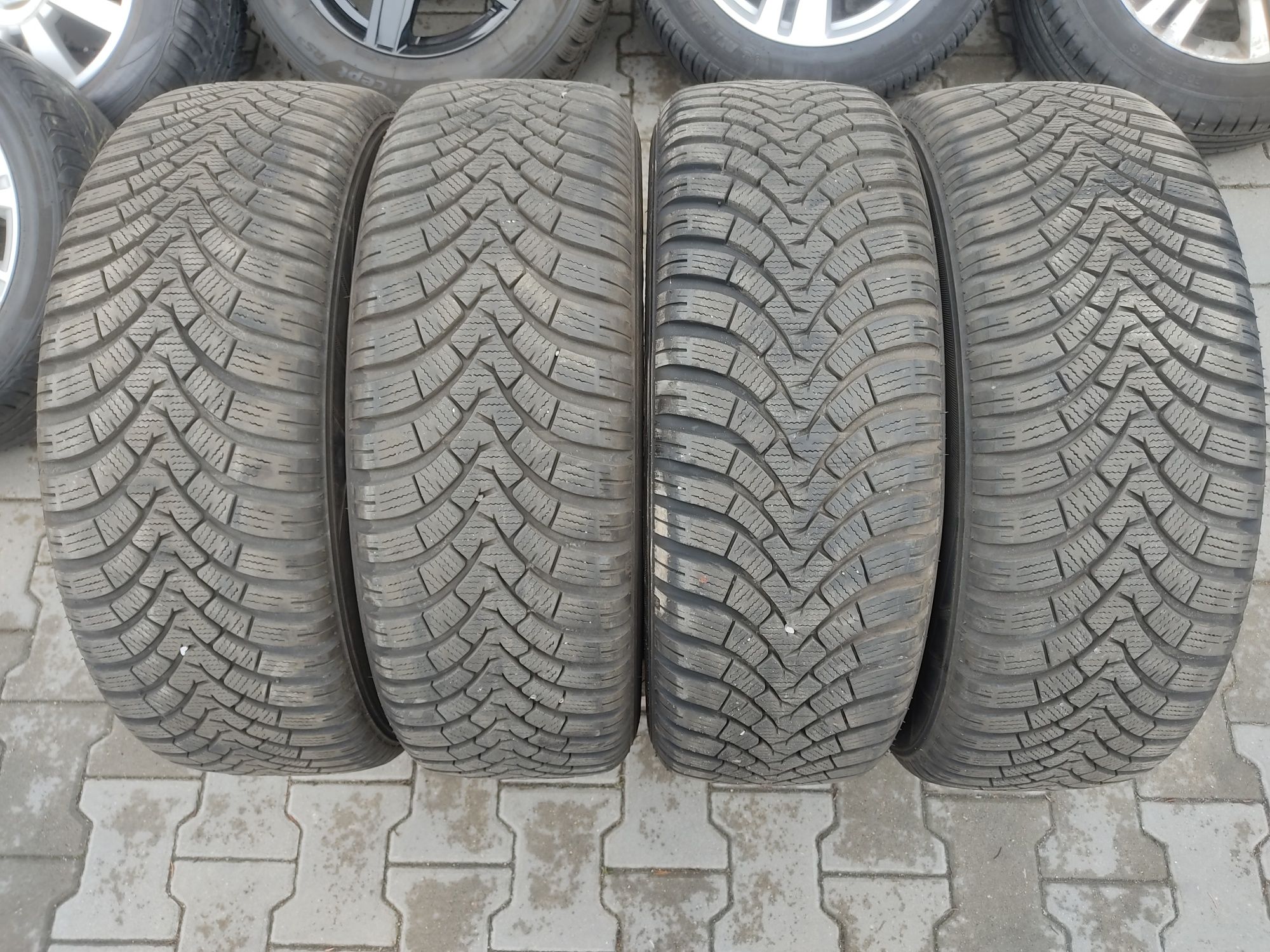 komplet kół zimowych do Mitsubishi 5*114.3 Et 38 otwór 67, 1, R 18
