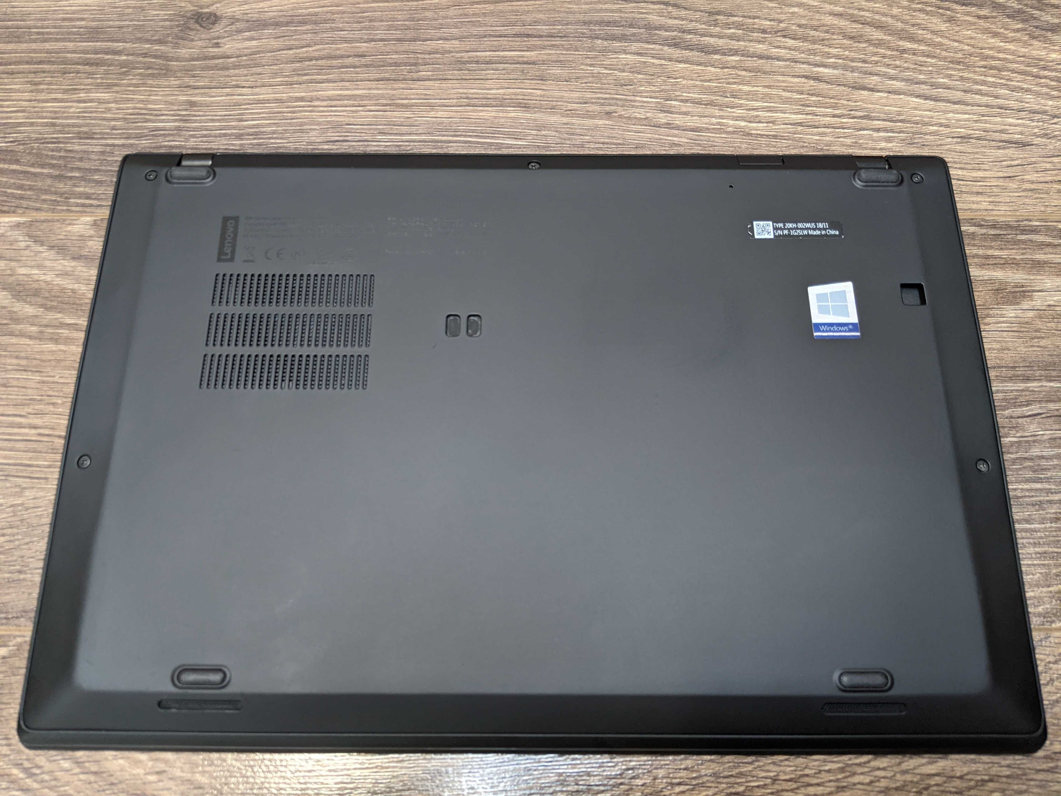Lenovo Carbon X1 6th 14" FHD IPS i5-8350U 8Gb/256Gb NvME