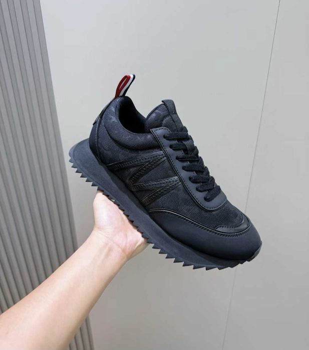 Чоловічі кросівки Moncler 41,42,43,44,45