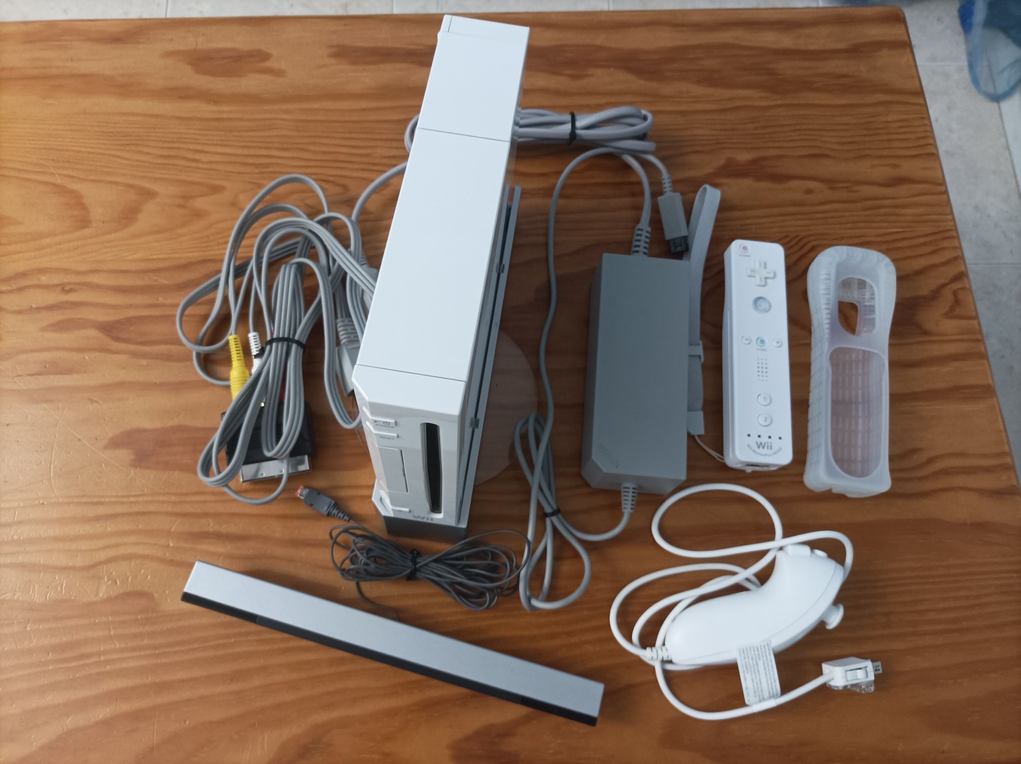 Consola Wii + comando + capa + nunchuck