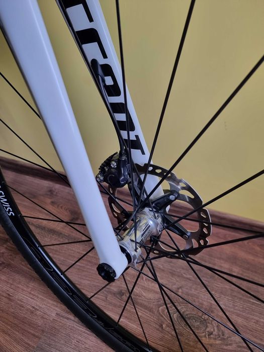 Rower karbonowy gravelowy