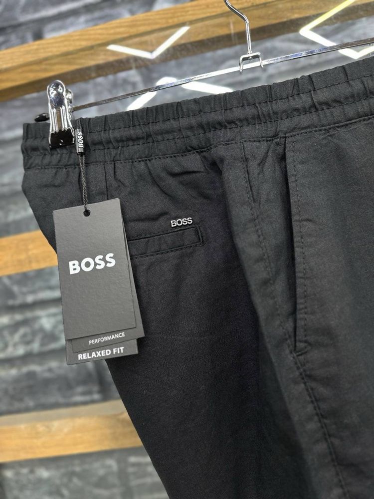 Стильні літні шорти Boss