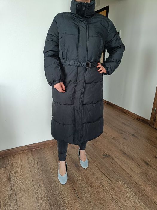 Kurtka zimowa czarna ocieplana duża 48 4XL Bonprix długa
