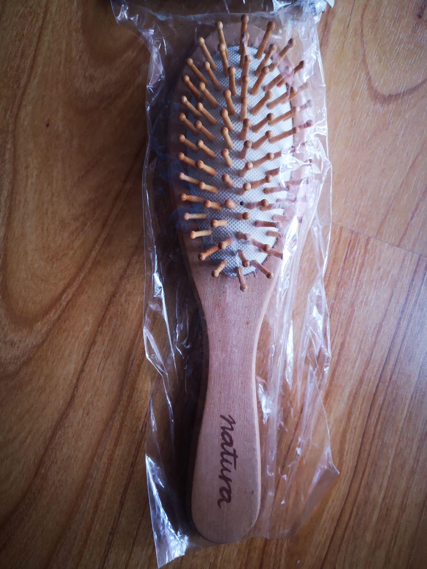 Escova de cabelo de madeira, nova, "Natura"