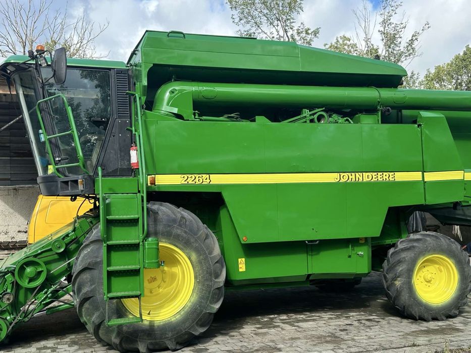 Комбайн john deere 2264
