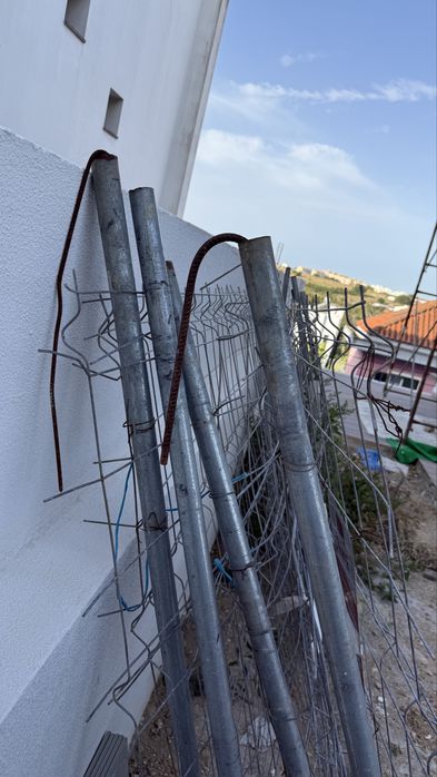 Grades, vedações, painel de obra - usado