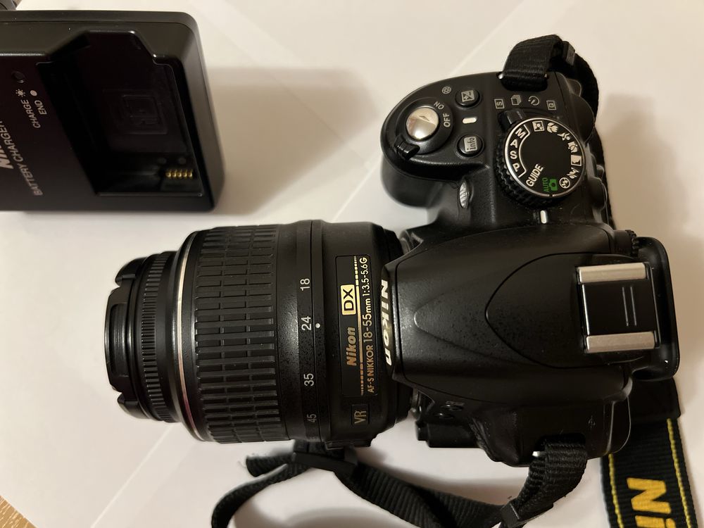 Фотоапарат Nikon D3100