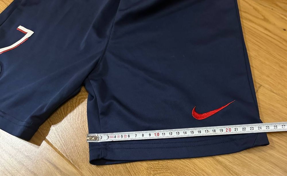 Дитячі  футбольні шорти Nike PSG номер 7
