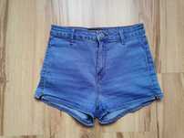 Jeansowe spodenki Bershka S