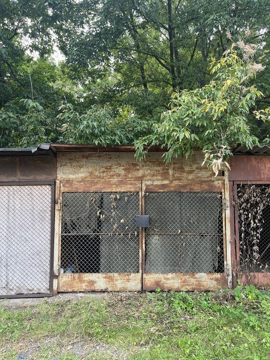 Здається гараж в оренду