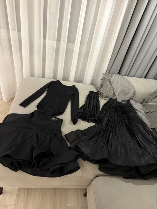 Бейсик з двома спідницями 146 Рейтингова сукня