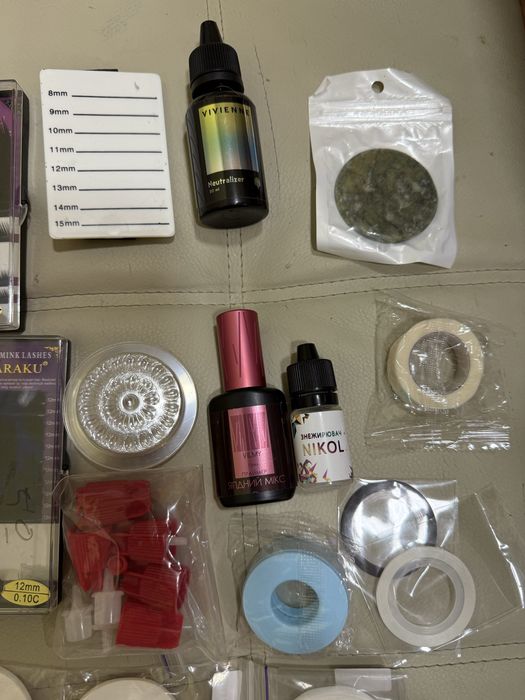 Матеріали для нарощення вій