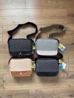 Сумка Air Jordan Monogram Crossbody | Nike, найк, джордан месенджер