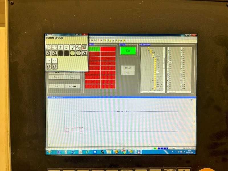 5 osiowe CNC SCM Accord  (osobno program do schodów ).