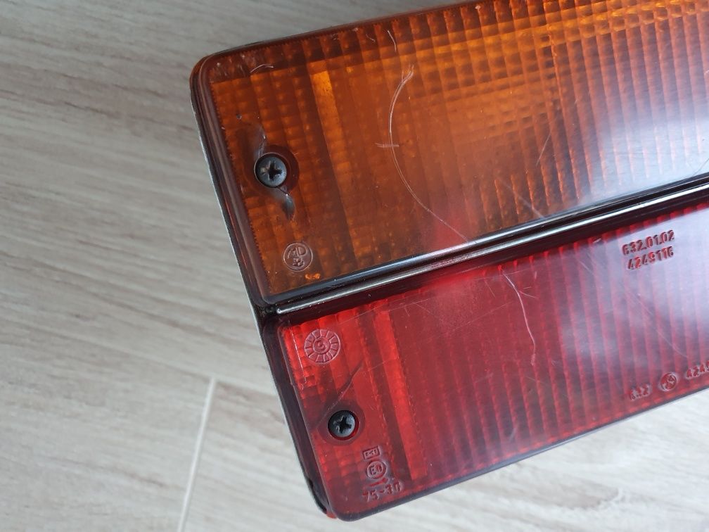 Lampa tył ława Fiat 125p duży  lewy chrom