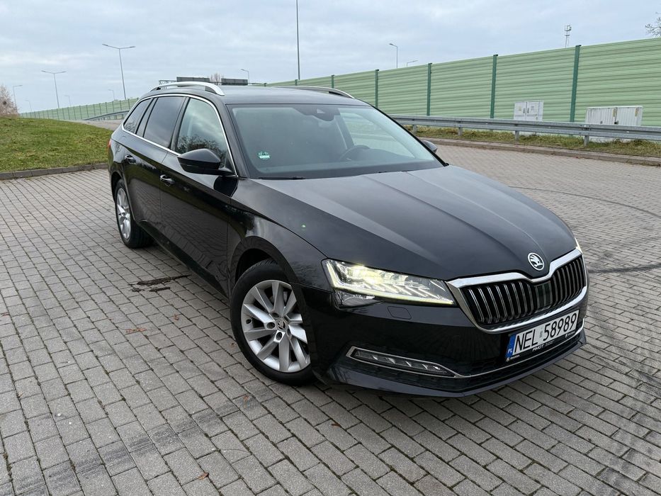 Skoda Superb Salon Polska