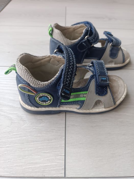 Sandałki skórzane Clibee rozmiar 25