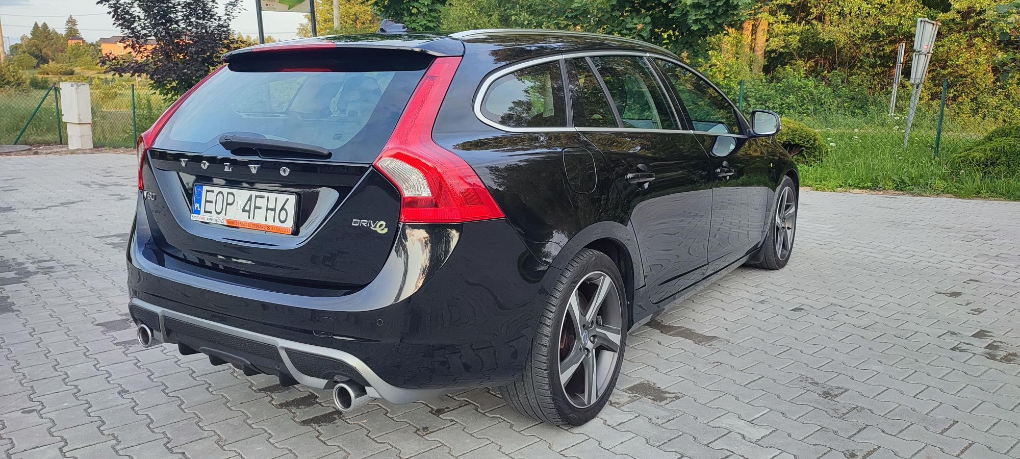Volvo V60 1.6 115km#R Design # Xenon#Nowy rozrzad#