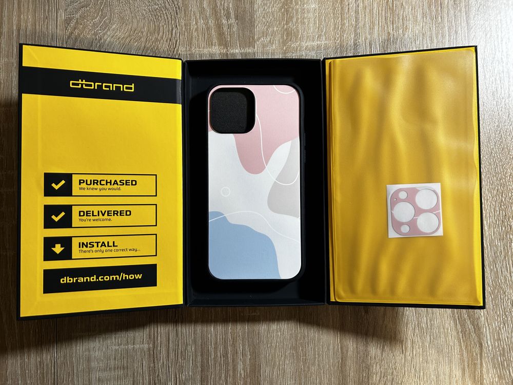 DBRAND case etui iPhone 13 Pro Max