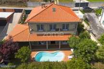 Moradia T3 | 4 frentes com piscina e Jardim – Ponte de Lima