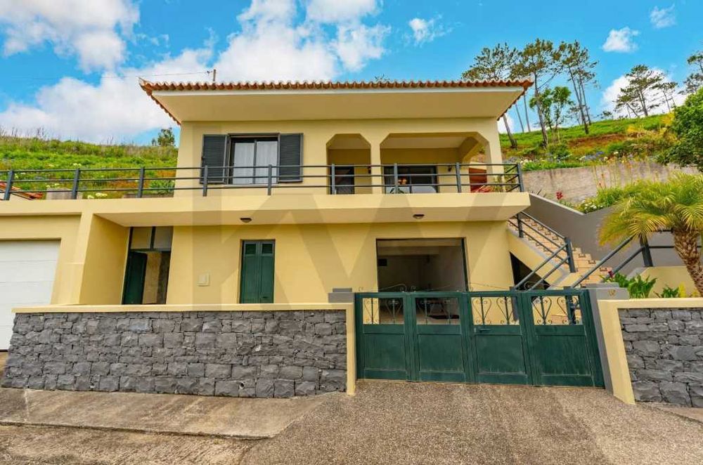 Moradia T3 Ponta Do Pargo Vista Mar