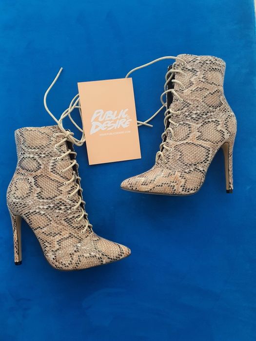 Botki na szpilce r. 37