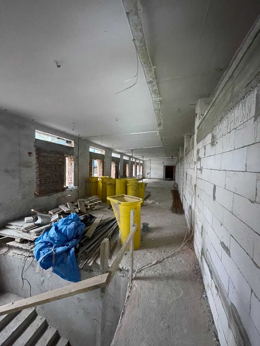 Продаж будинку Пекарська, заготовка під готель, 700м2